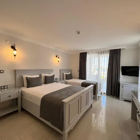 מלון Rota Seaside Cunda