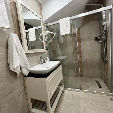 Hotel Rota Seaside *