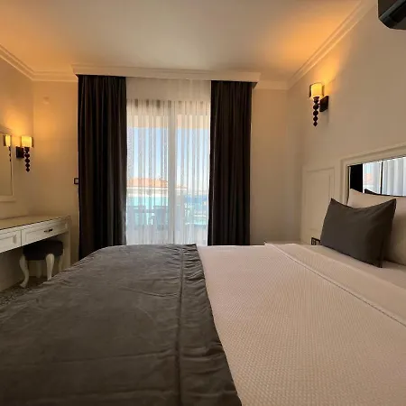 Rota Seaside מלון Cunda