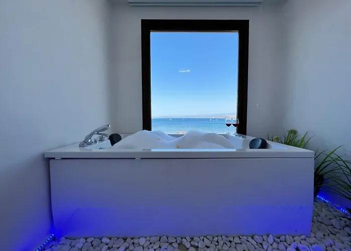 Rota Seaside * アイワルク（バルケスィル）