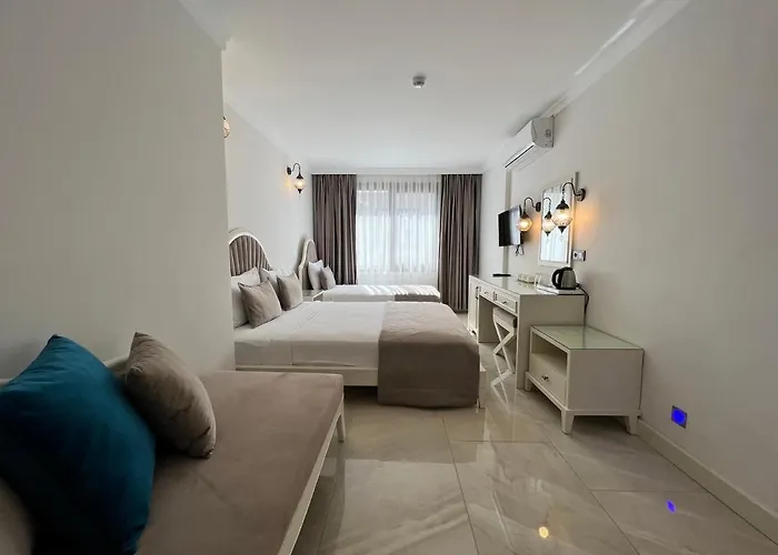 ホテル Rota Seaside アイワルク（バルケスィル）